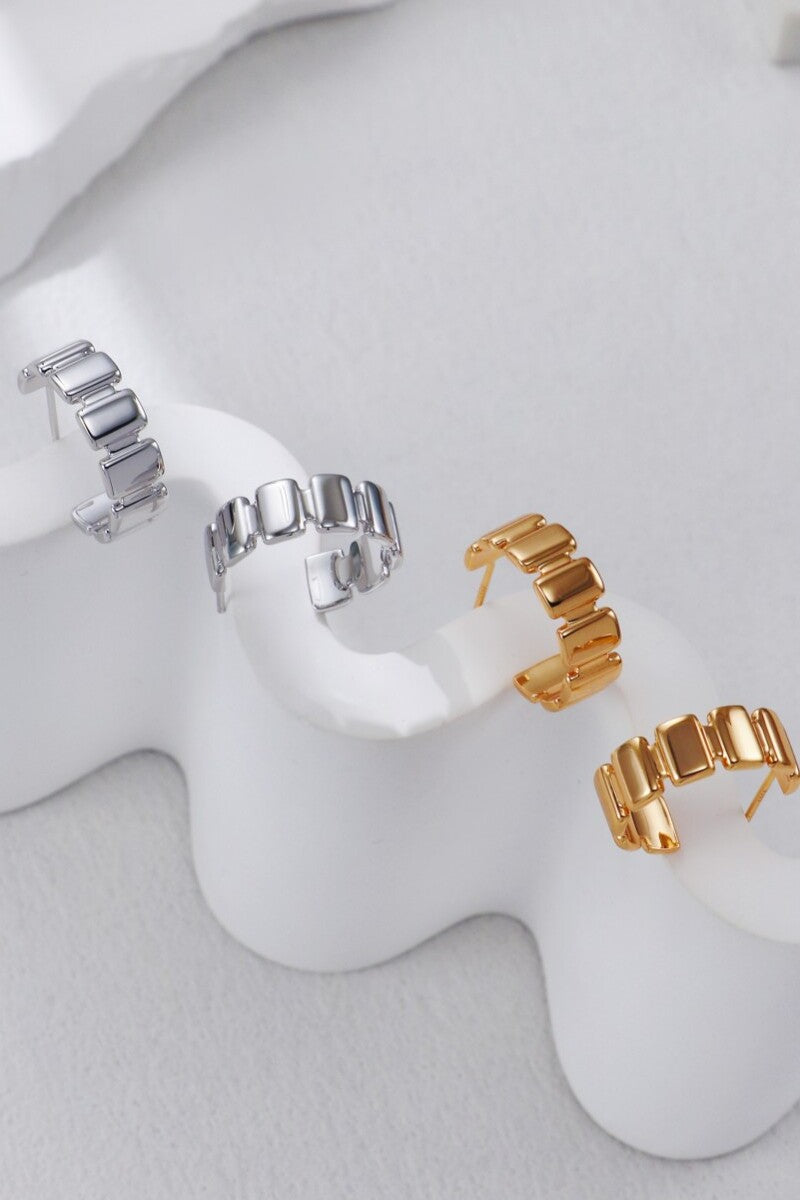 CHoop-Earrings-Detail-3