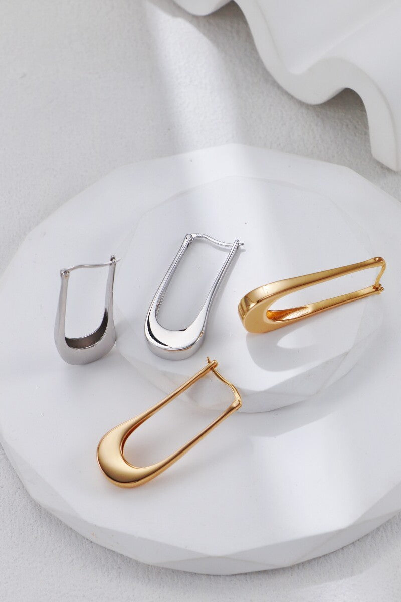 Chain-Earrings-Details-Display-4