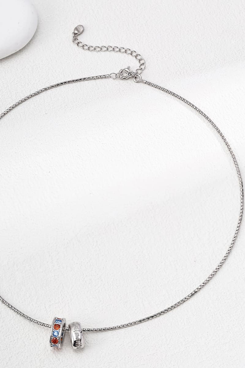 Double-Ring-Necklace-Detail-3