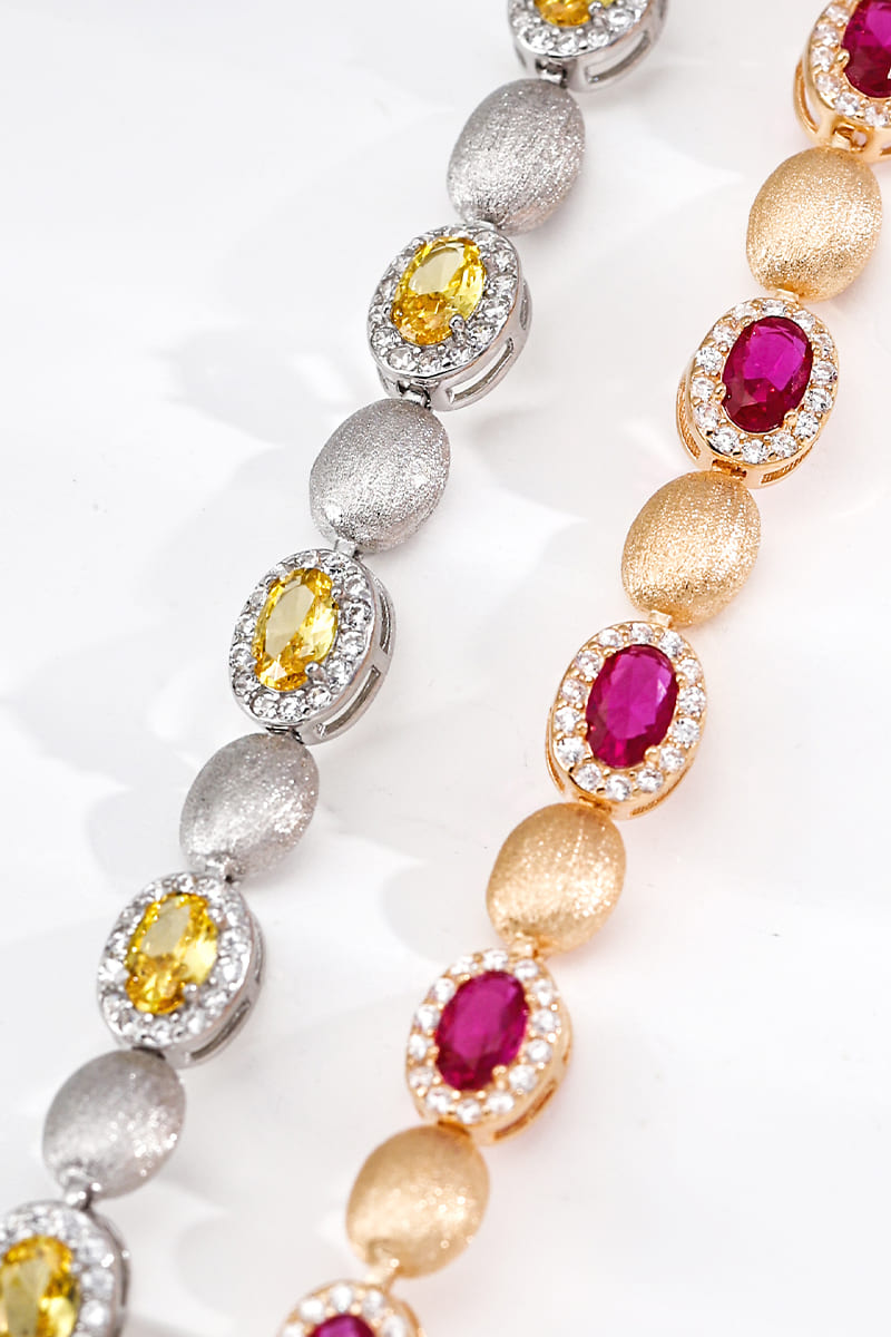 Silver-Bracelet-For-Women-Detail-3