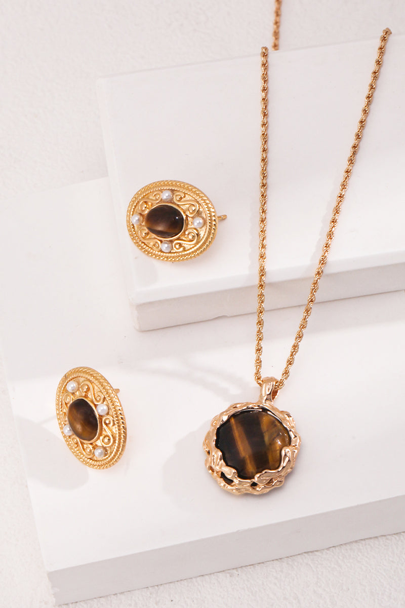 Silver-Earring-Matching-Recommendations-1