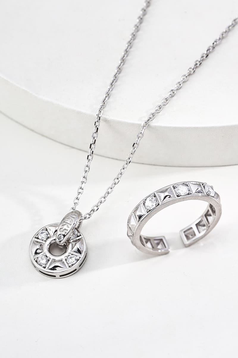 Silver-Locket-Silver