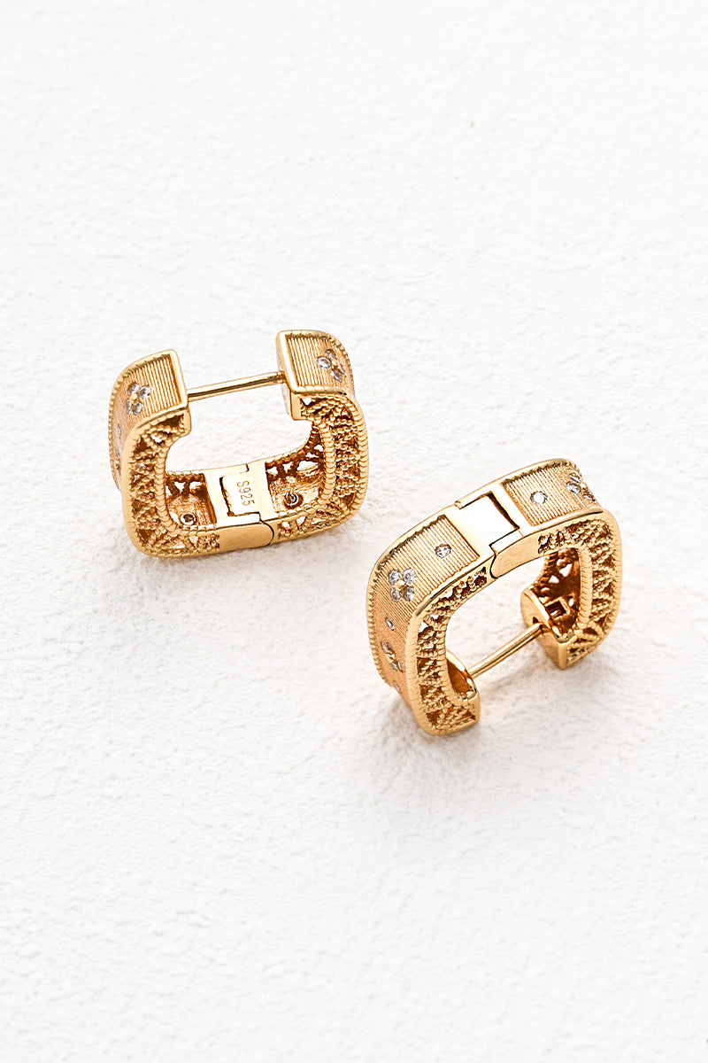 Square-Earrings-Detail-1