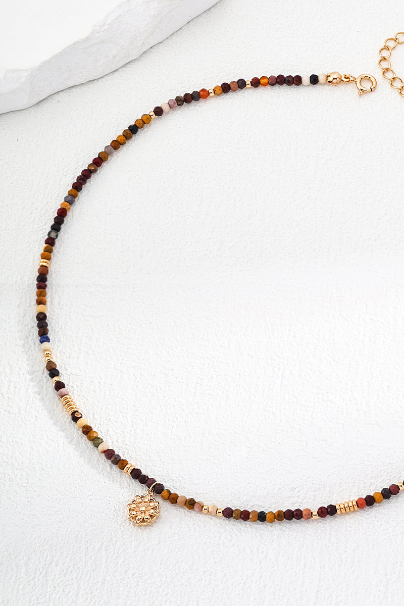 Stackable-Necklace-Detail-1