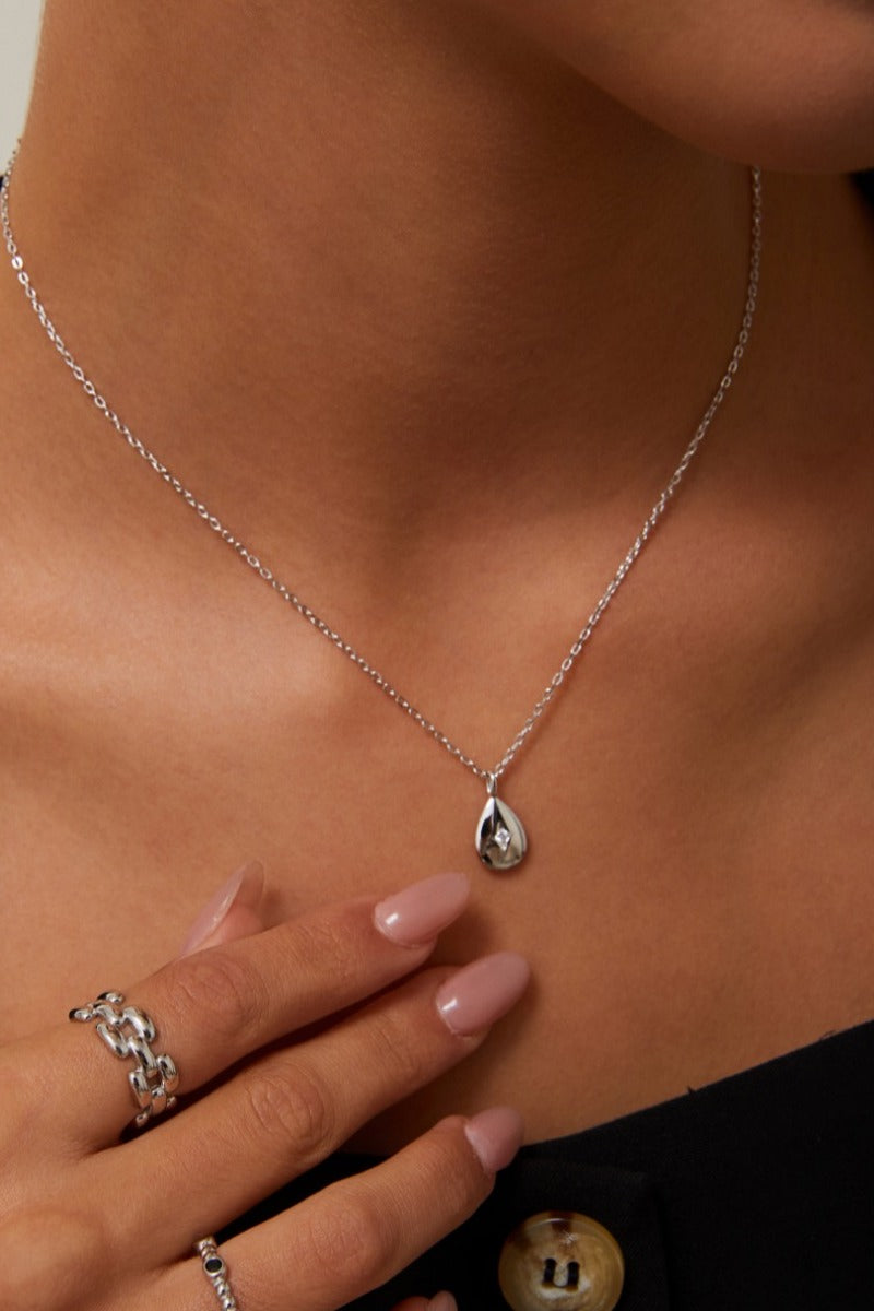 Teardrop-Necklace-925-Silver-With-Zirconia