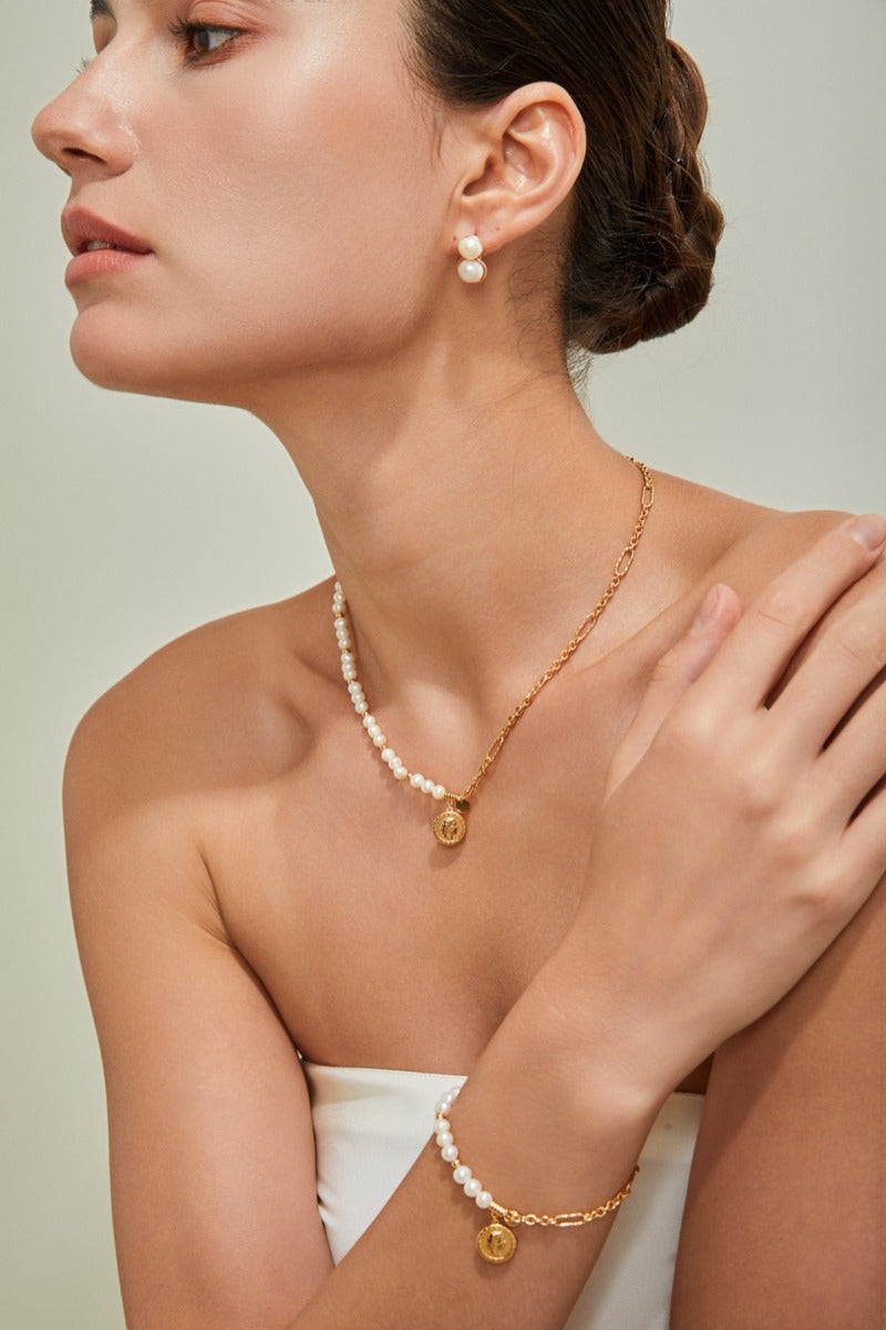 Vintage-Gold-Pearl-Necklace-Queen-Bracelet