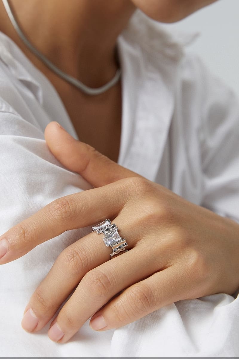 925-Silver-Design-Ring-Rectangular-Zircon