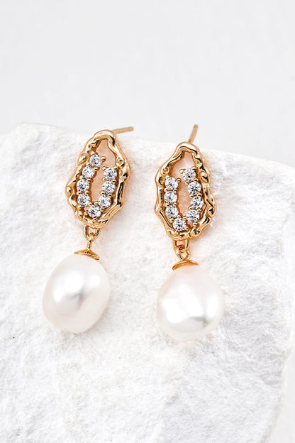 925-Silver-Fluid-Design-Elegant-Pearl-Earrings