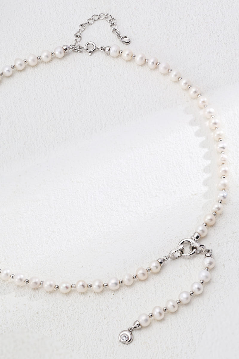 Anniversary-Necklace-Detail-1