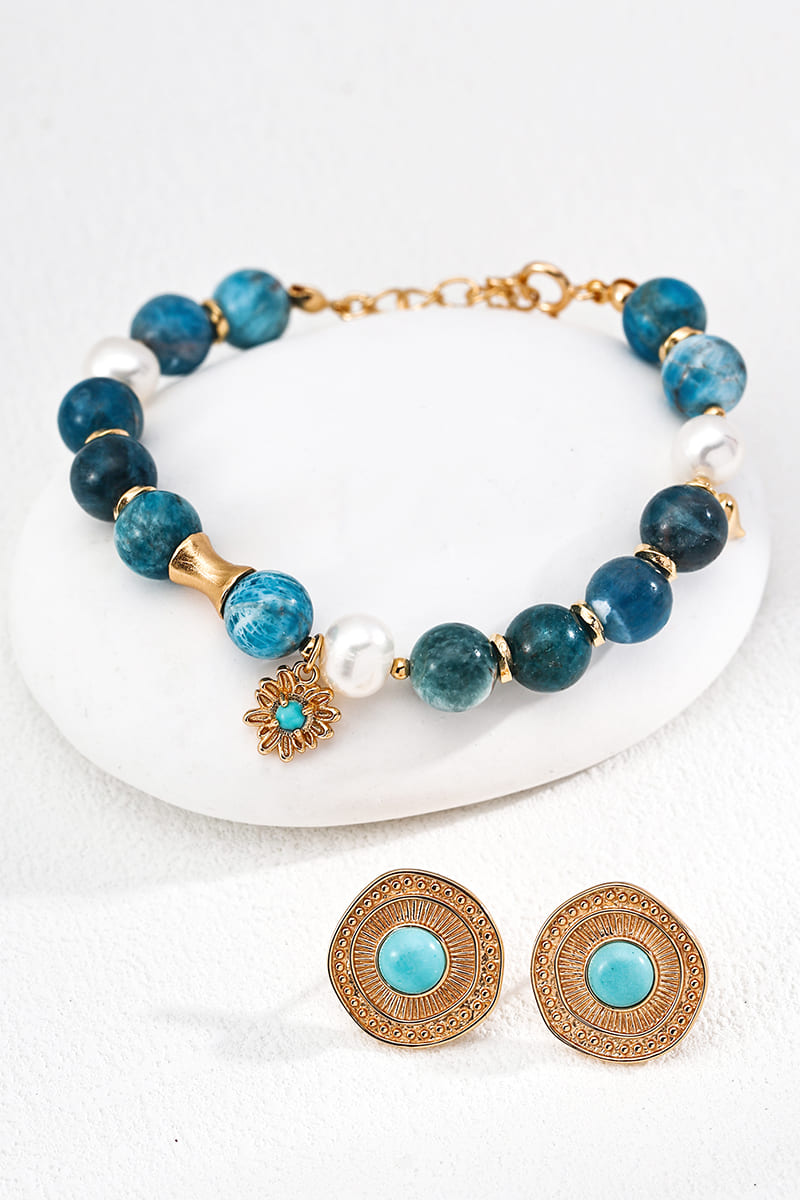 Beaded-Charm-Bracelet-Detail-2