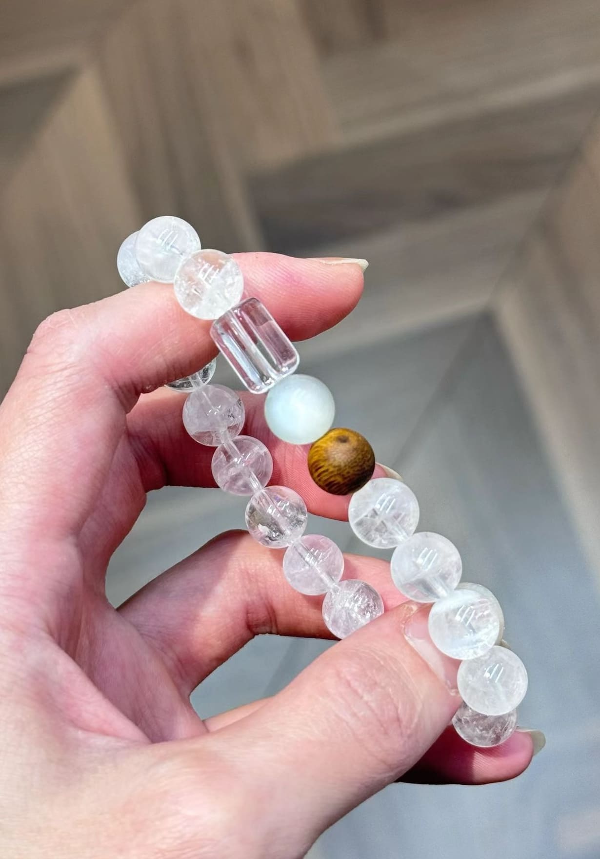 Beaded-Stretch-Bracelet-Details-Display-3