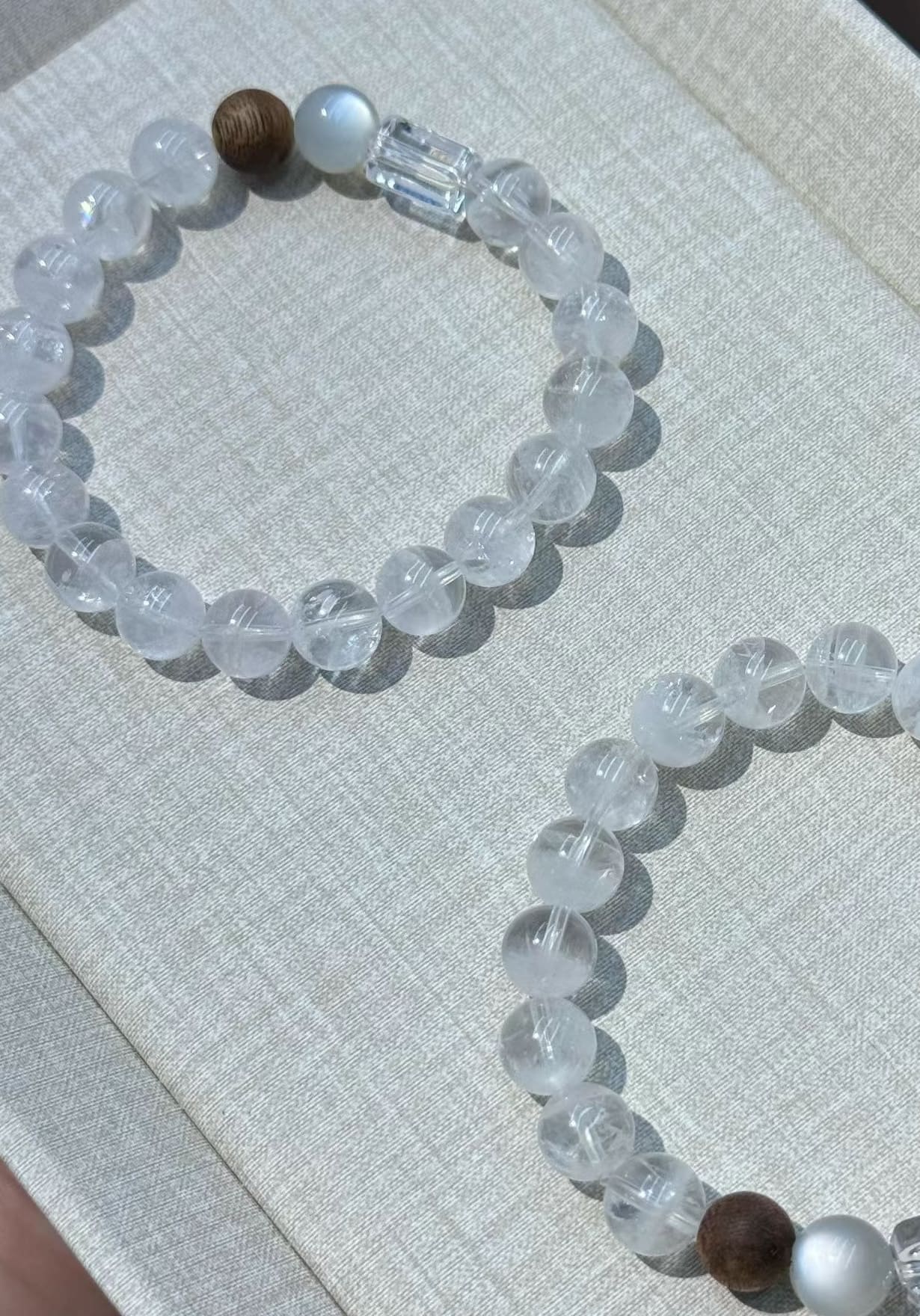 Beaded-Stretch-Bracelet-Details-Display-5