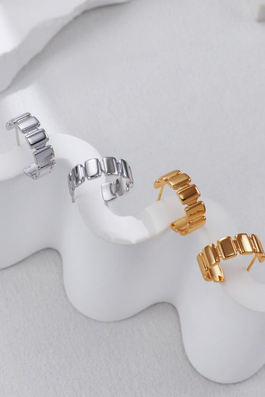 CHoop-Earrings-Detail-3