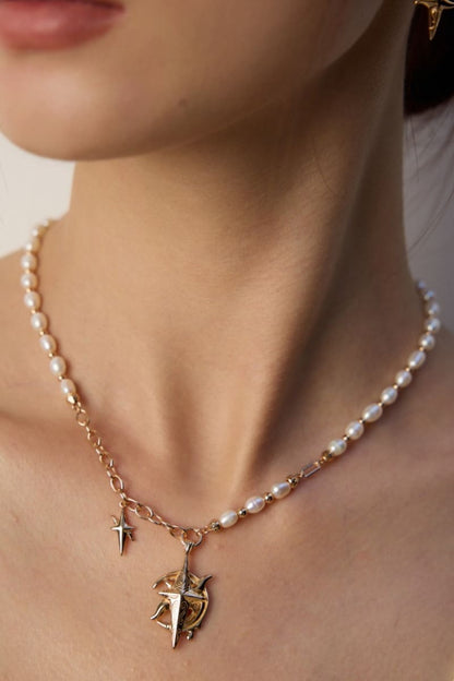 Celestial-Necklace-Wearing-Effect-1