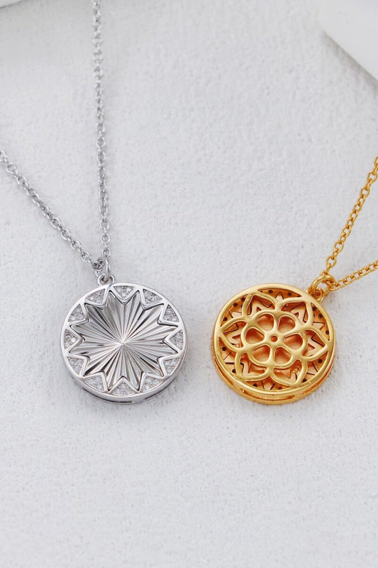 Circle-Necklace-Detail-4