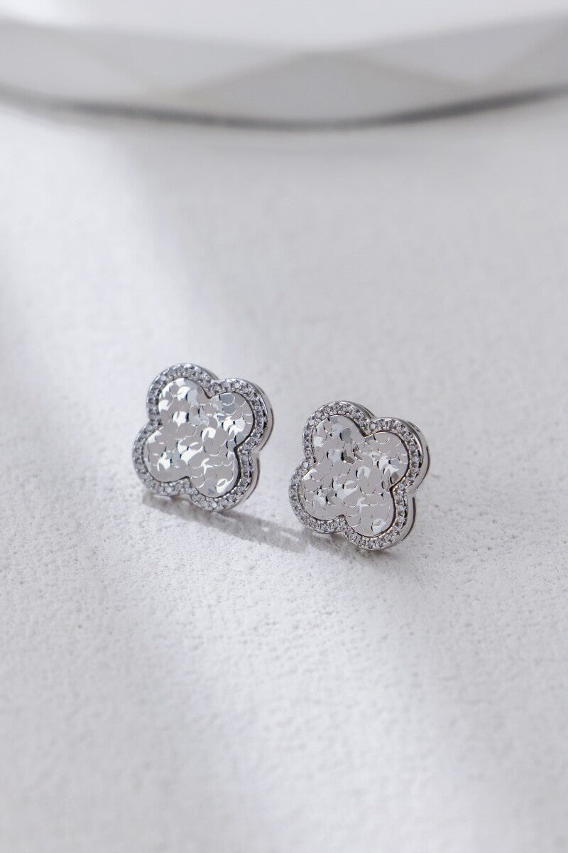 Clover-Earrings-Detail-2