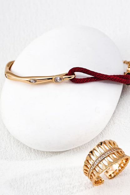 Designer-Bracelet-Detail-2