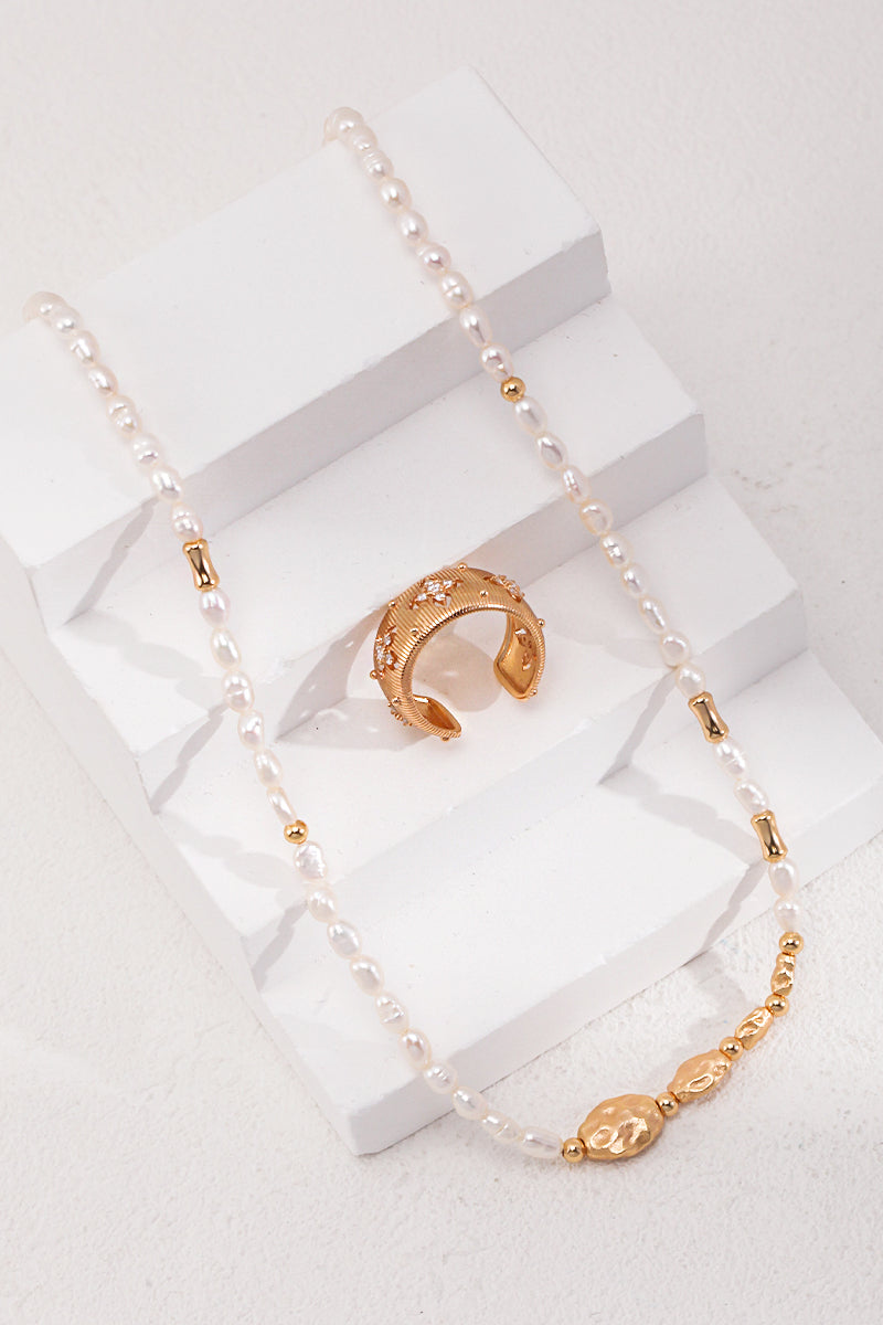 Freshwater-Pearl-Necklace-Detail-2