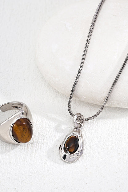 Gemstone-Necklace-Detail-1