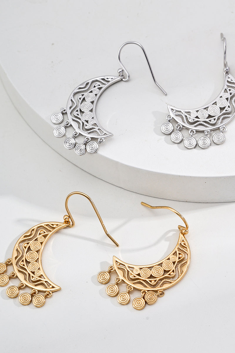 Gold-Earrings-Detail-4