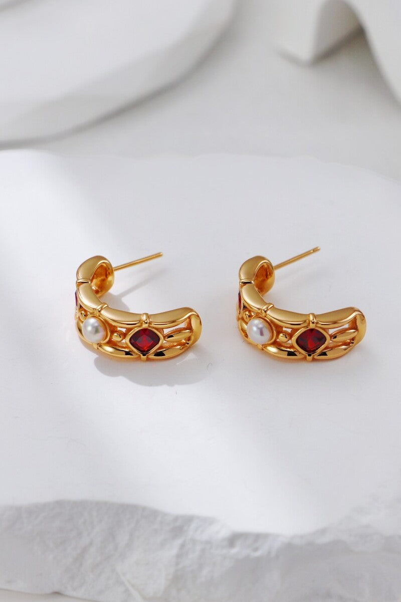 Gold-Pearl-Earrings-Detail-2