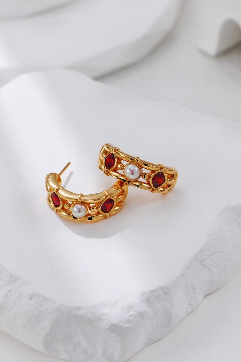 Gold-Pearl-Earrings-Detail-3