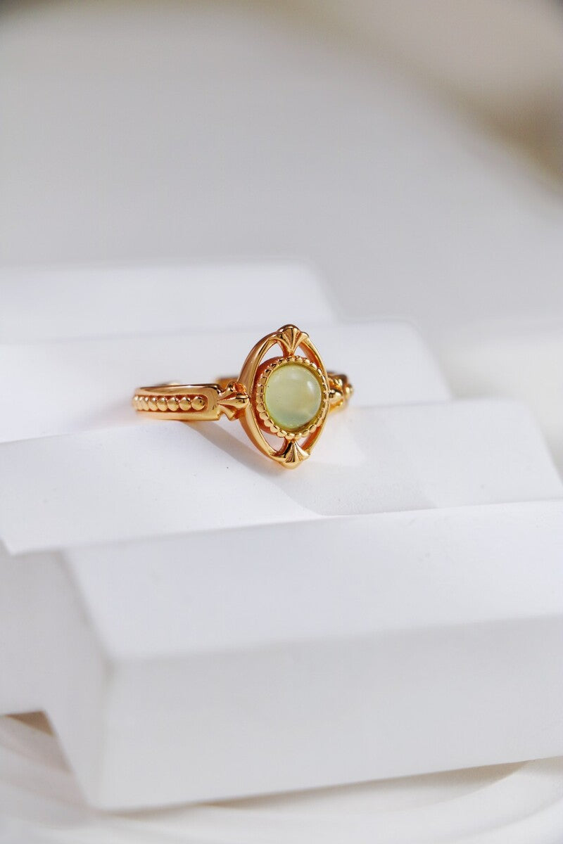 Gold-Ring-Detail-3