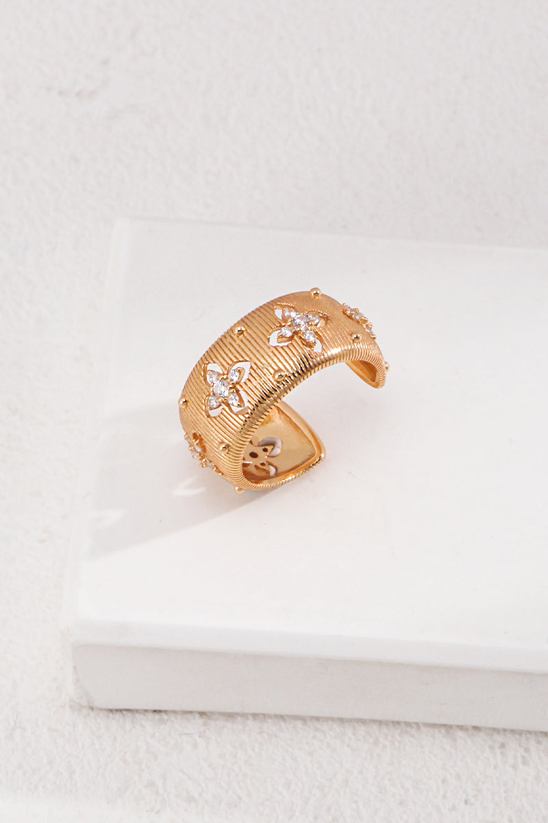 Minimalist-Ring-Gold