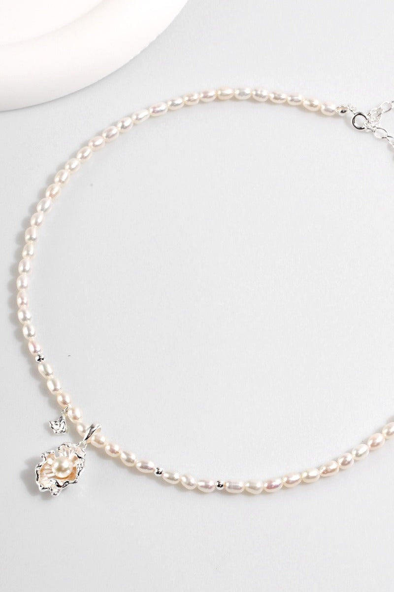 Natural-Pearl-Necklace-Detail-1