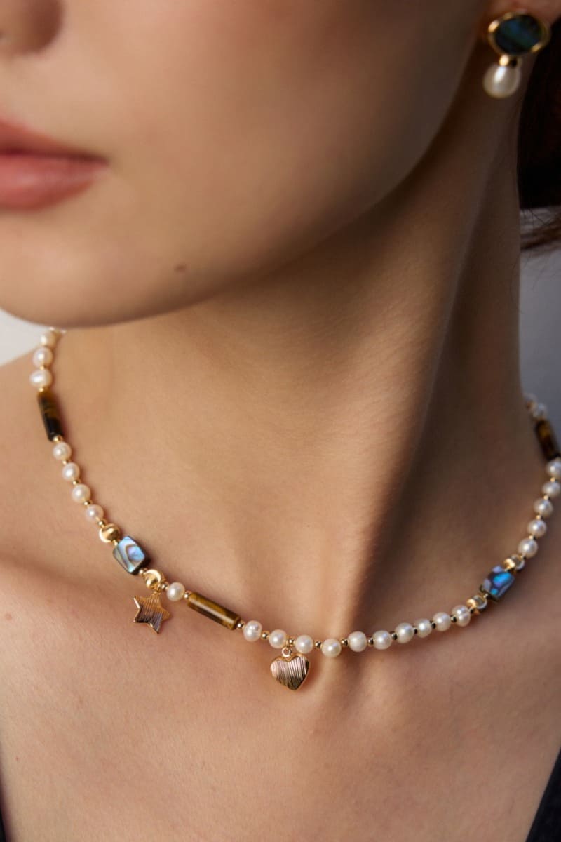 Natural-Pearl-Star-Pendant-Beaded-Necklace