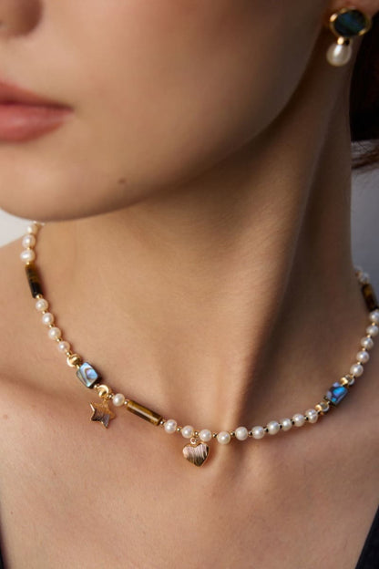 Natural-Pearl-Star-Pendant-Beaded-Necklace
