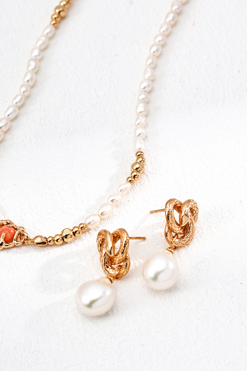 Pearl-Drop-Earrings-Detail-3