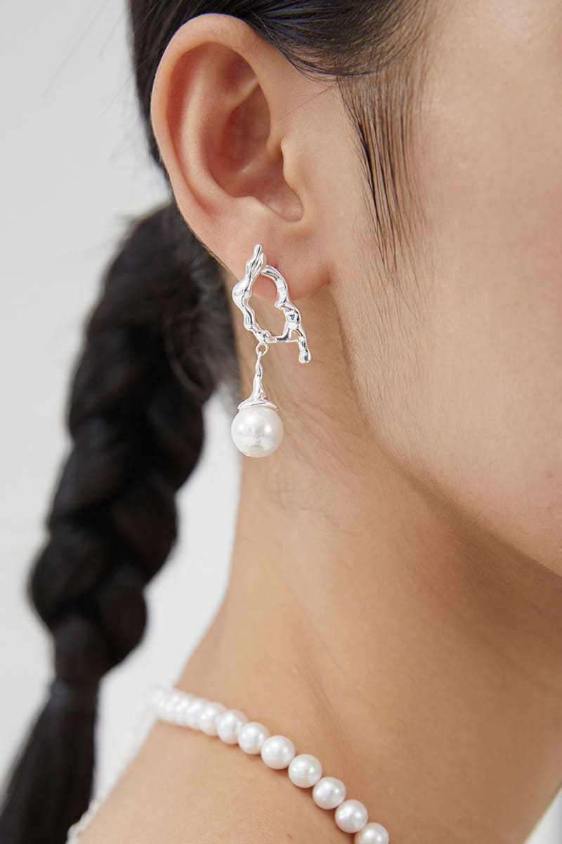 Pearl-Jewelry-Set-Wearing-Effect-4