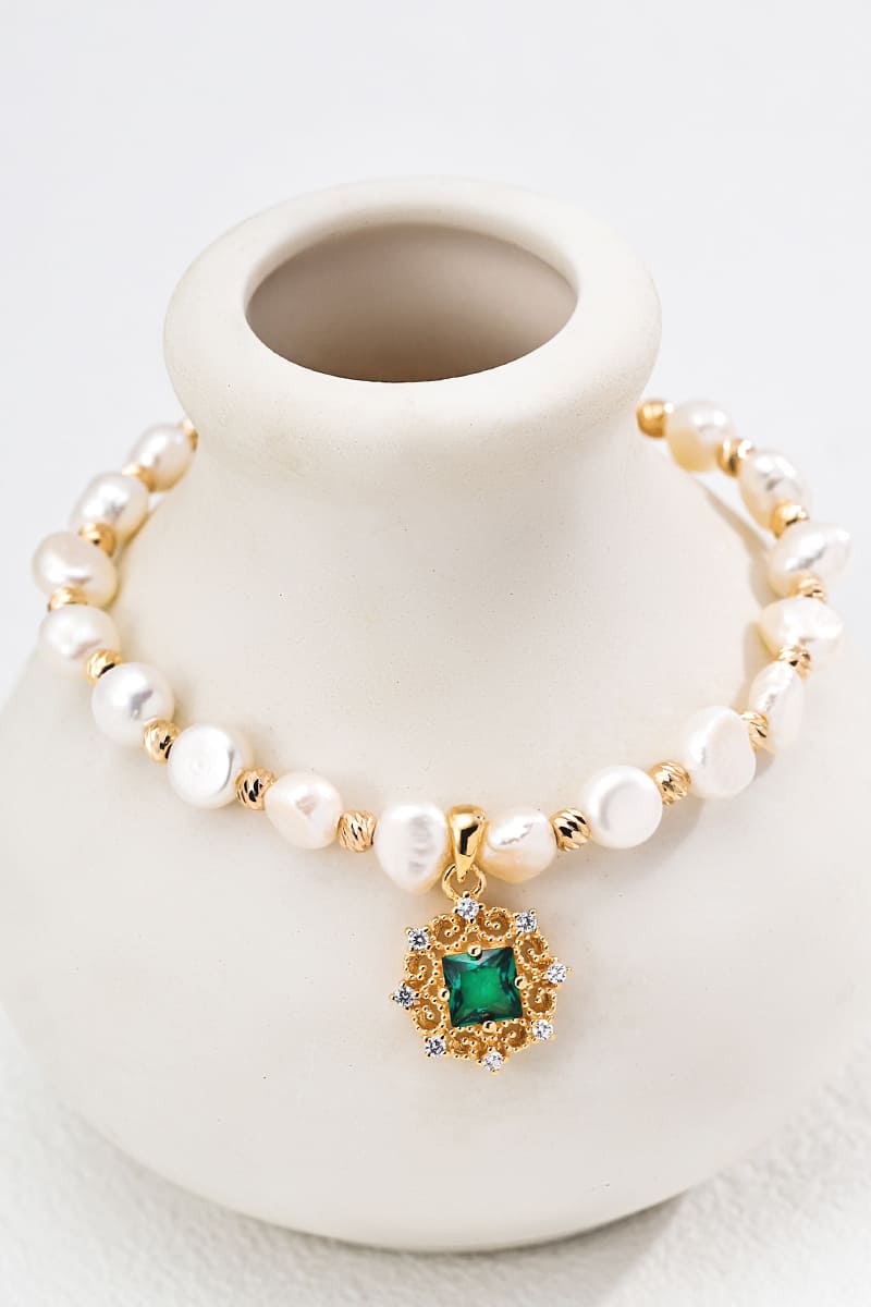 Pearl-Set-Detail-6