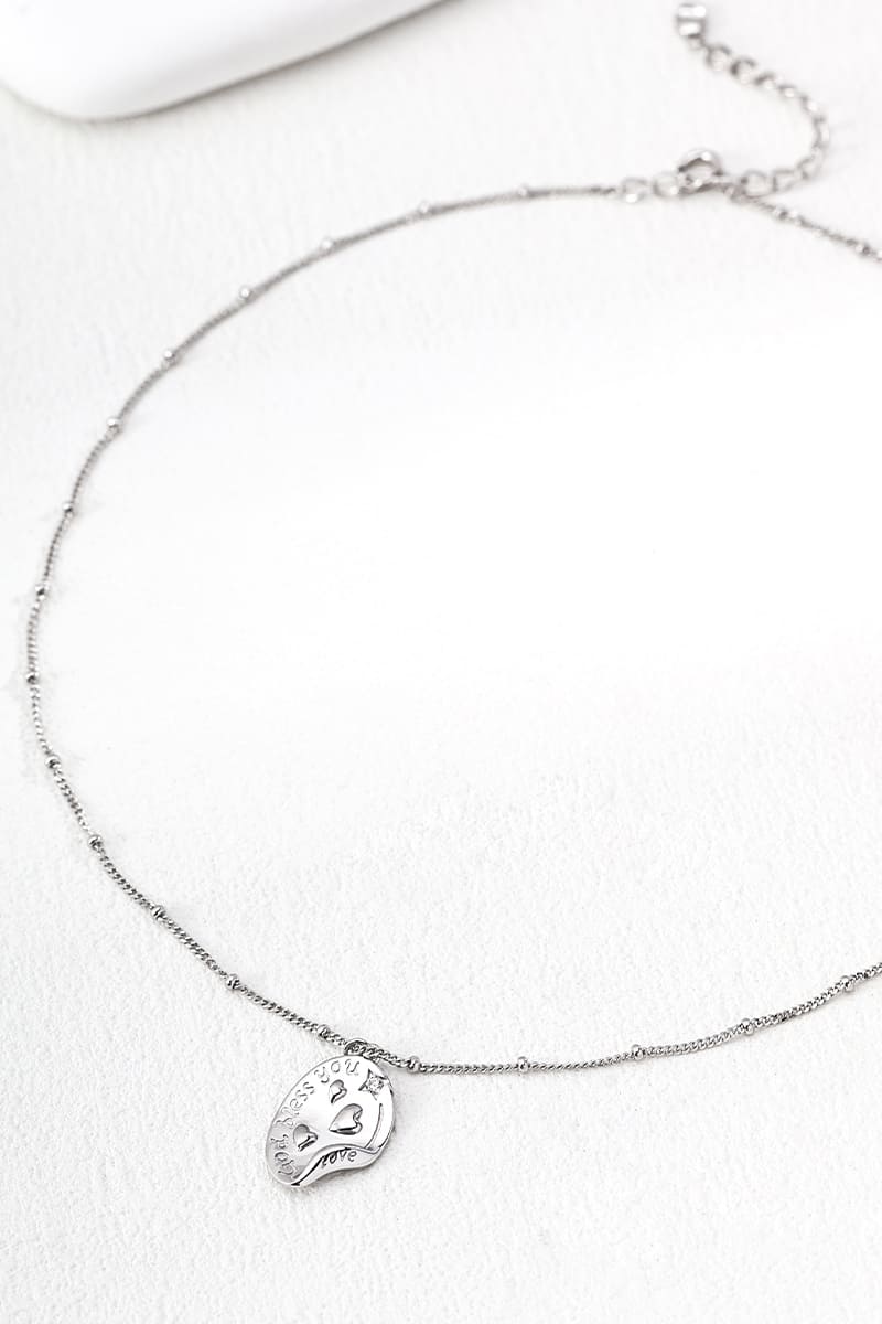 Pendant-Silver-Necklace-Silver