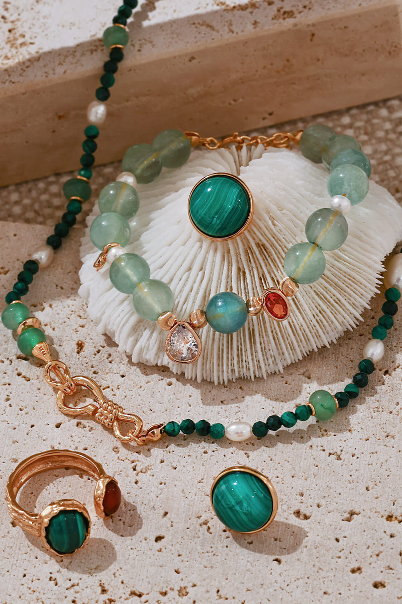 Popular-Beaded-Bracelets-Detail-4