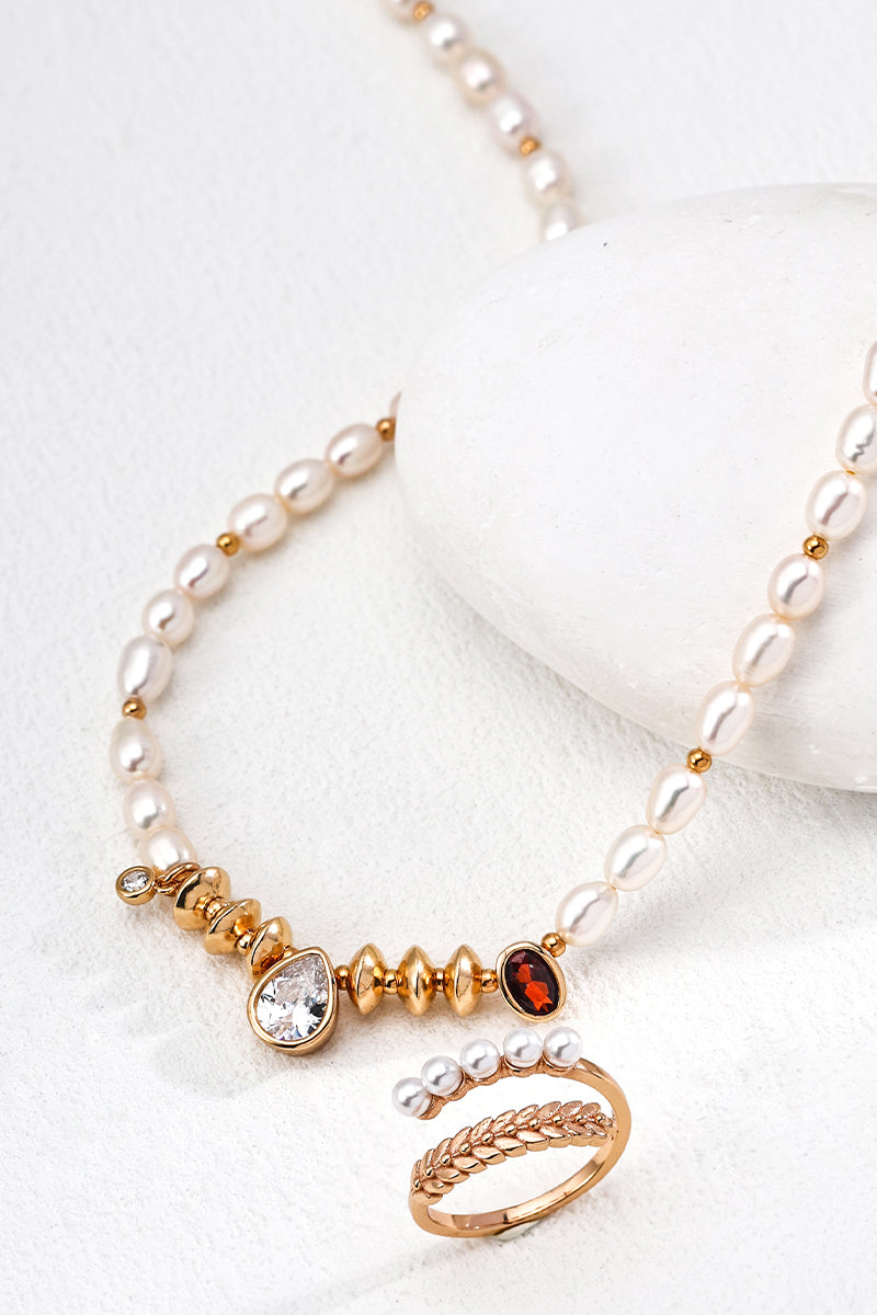 Seed-Pearl-Strand-Necklace-Detail-2