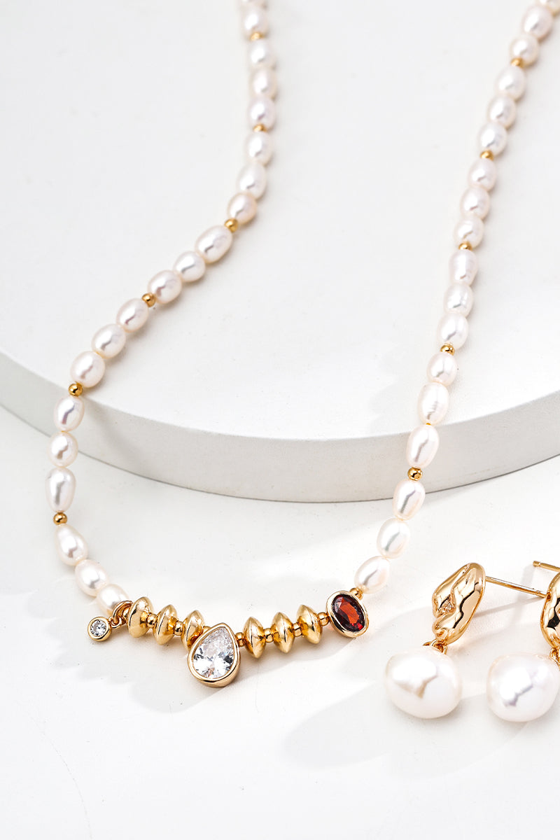 Seed-Pearl-Strand-Necklace-Detail-3