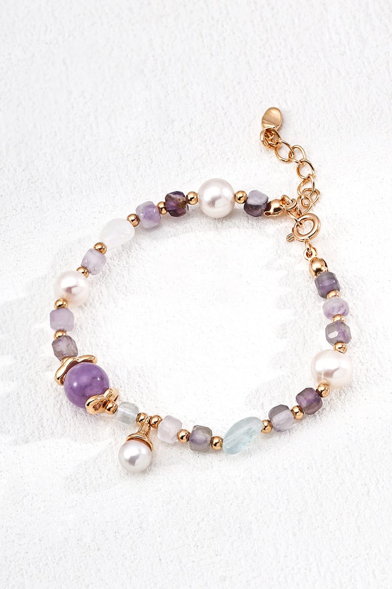 Silver-Beaded-Bracelet-Detail-1