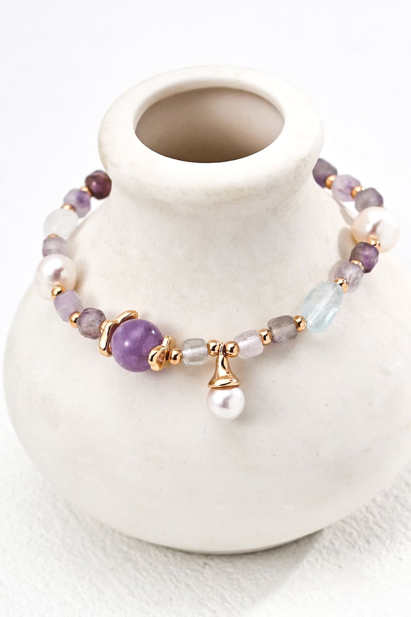Silver-Beaded-Bracelet-Detail-3