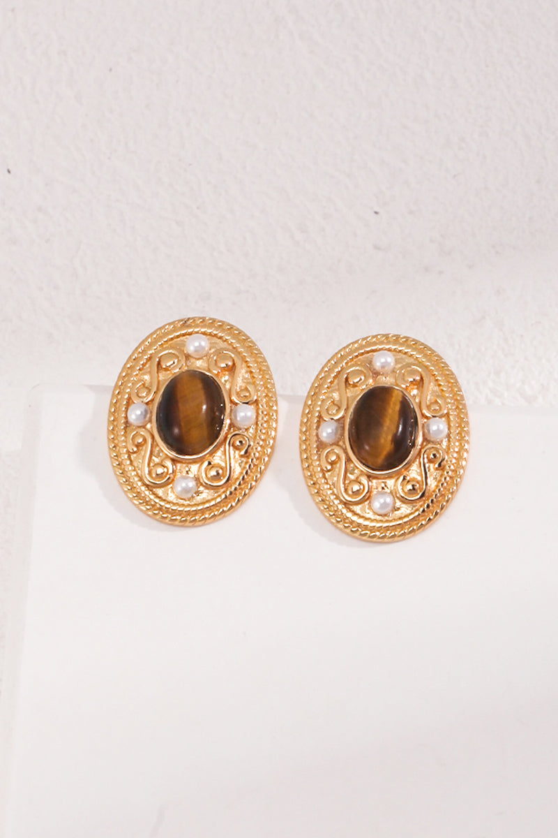 Silver-Earring-Detail-1