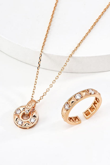 Silver-Locket-Detail-2