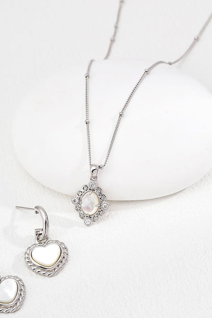 Silver-Necklace-Women-Detail-2