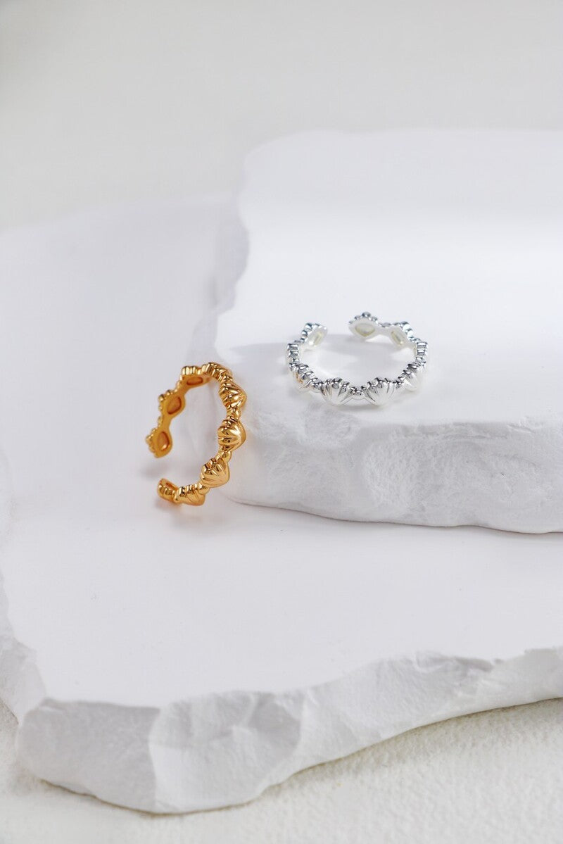 Silver-Ring-Detail-1