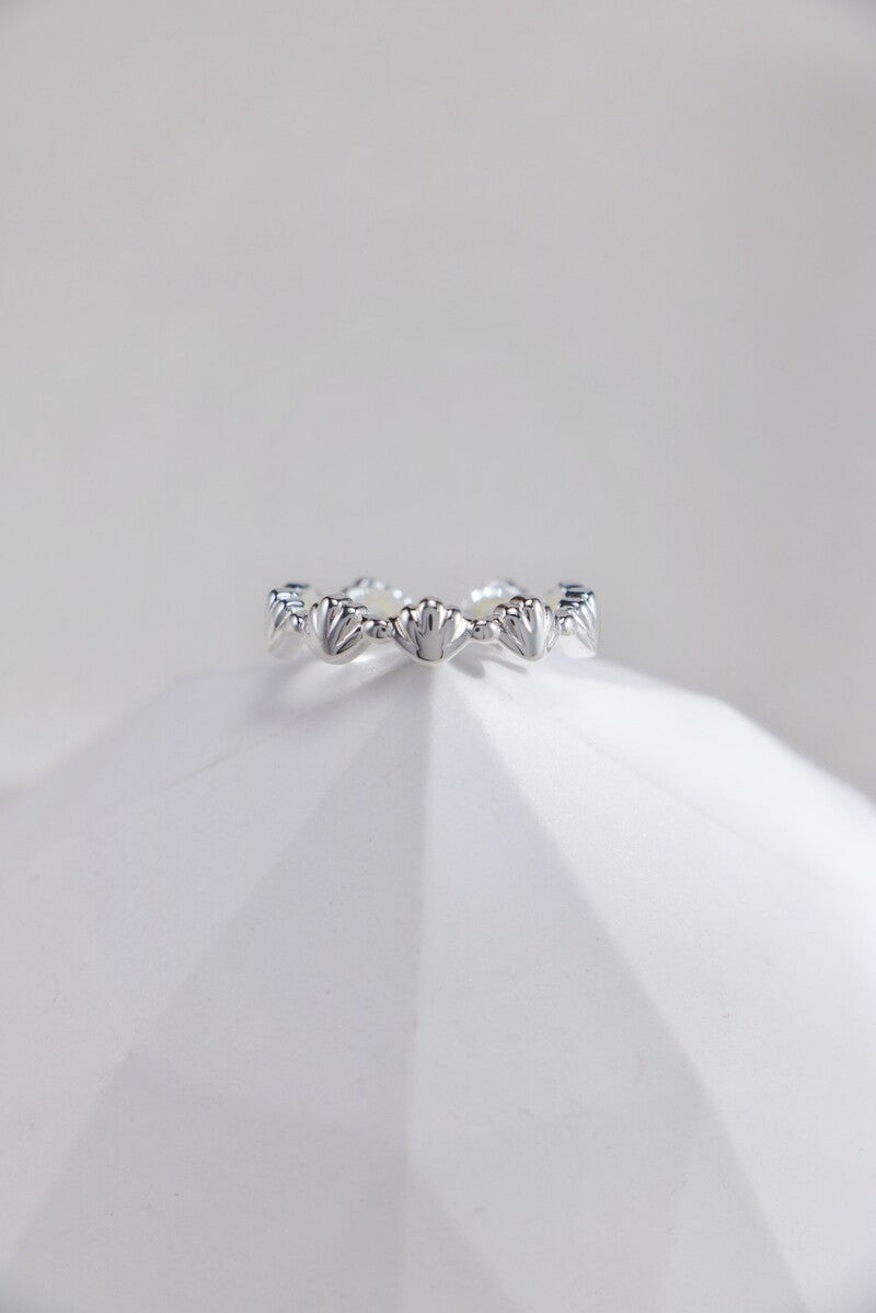 Silver-Ring-Detail-3