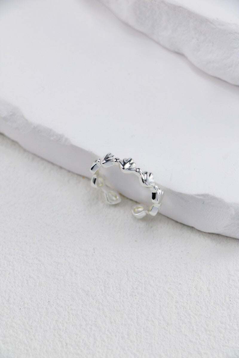 Silver-Ring-Detail-4