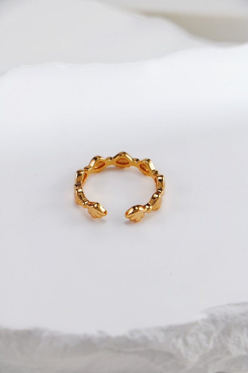 Silver-Ring-Detail-8