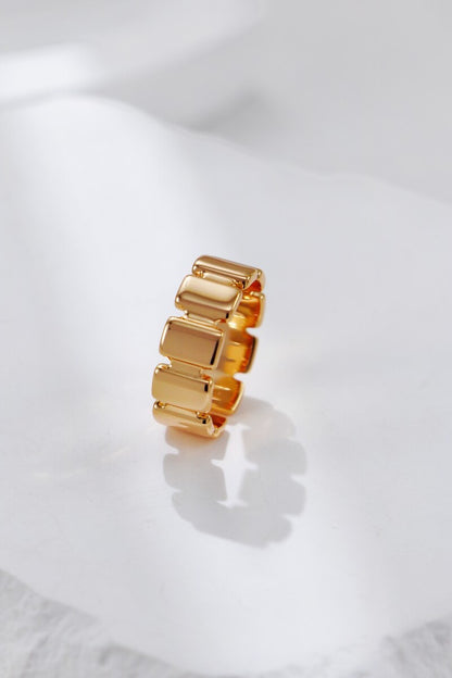 Square-Ring-Gold