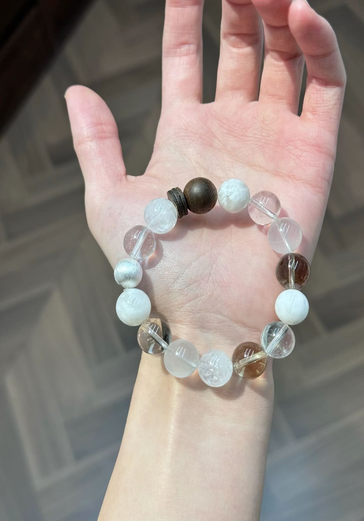 Sterling-Silver-Bead-Bracelet-Details-Display-2