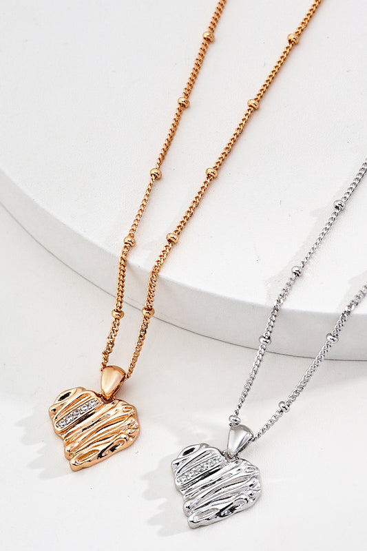 Trendy-Necklace-Details-Display-4